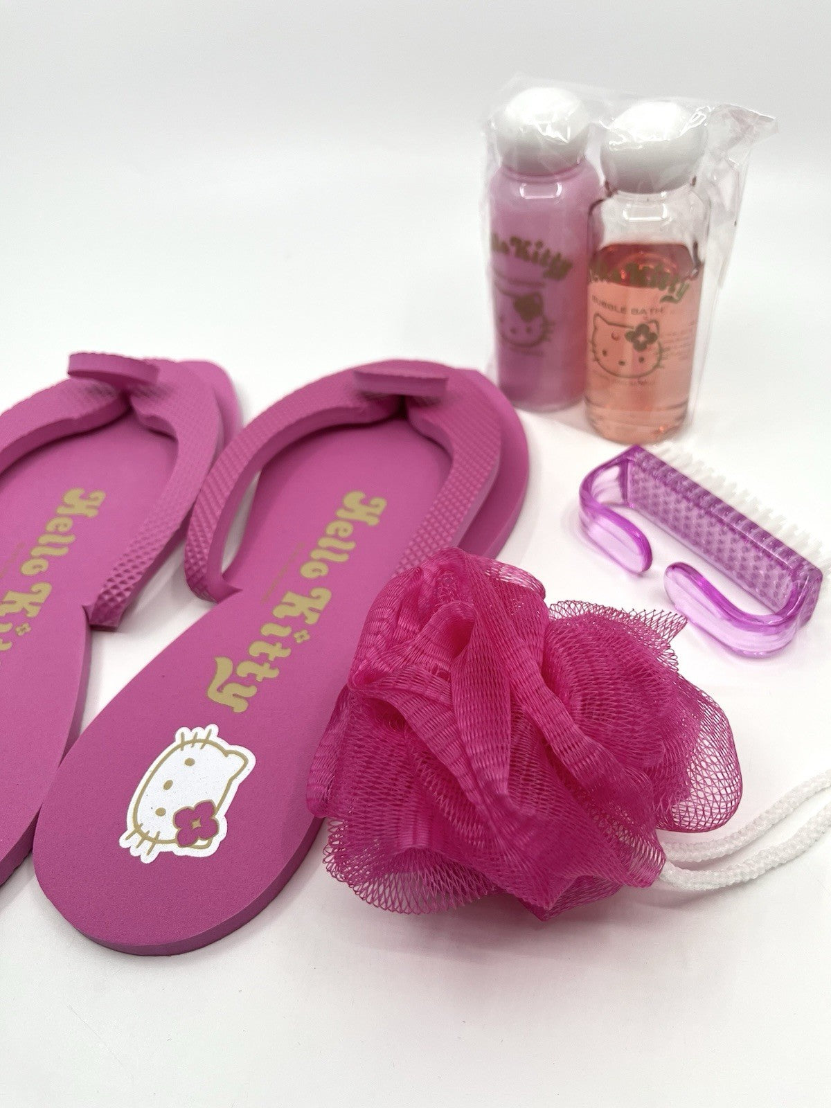 Vintage 2005 Hello Kitty Sanrio Gift Set Flip Flops Loofah Brush Lotion Display