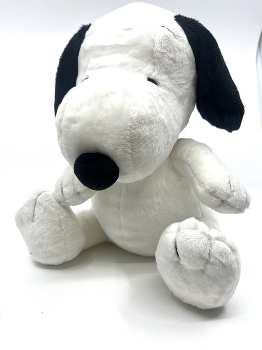 Peanuts SNOOPY 11” Plush  NWT