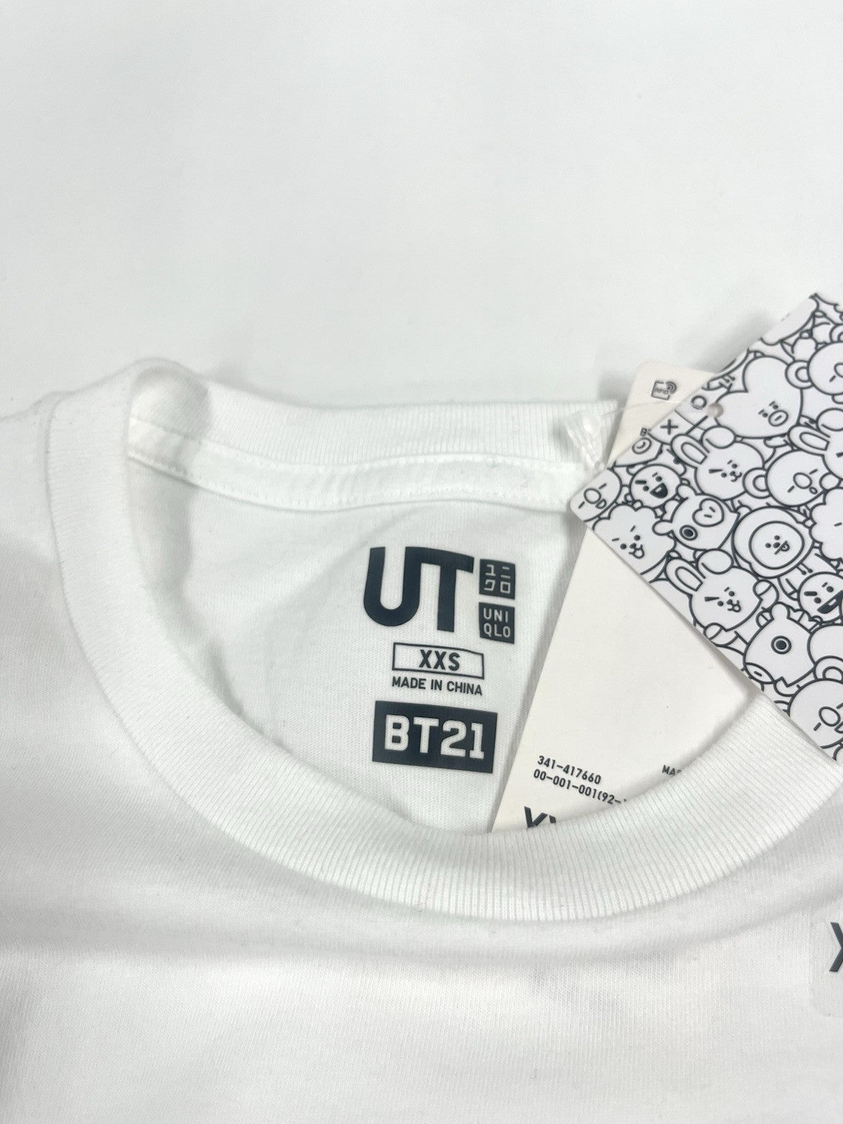 BT21 x Uniqlo UT  TATA Graphic Logo T-Shirt XXS BTS