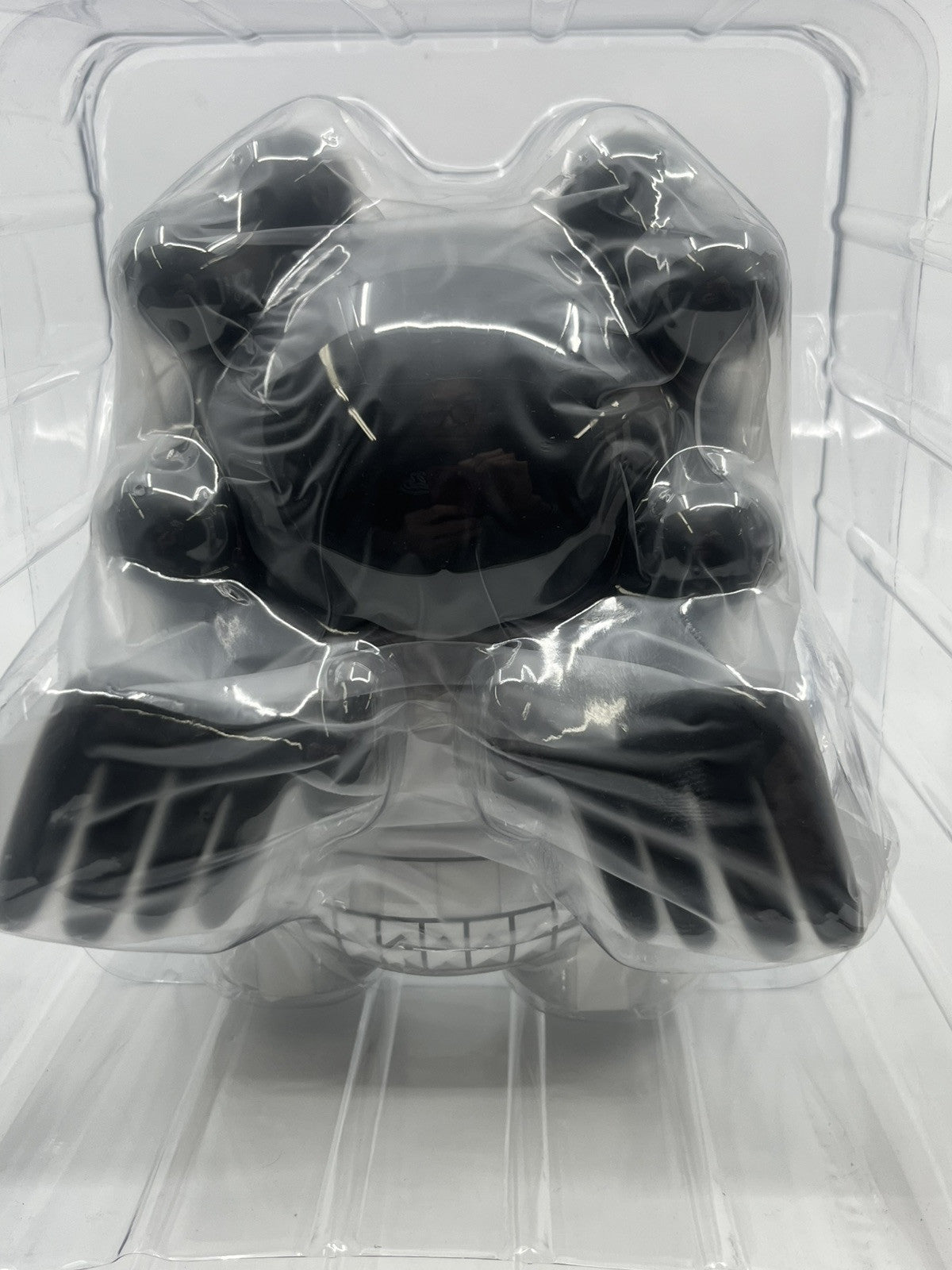 KIDROBOT DUNNY 8" HUCK GEE Skullhead BLACK 2014 300pcs BRAND NEW -vinyl