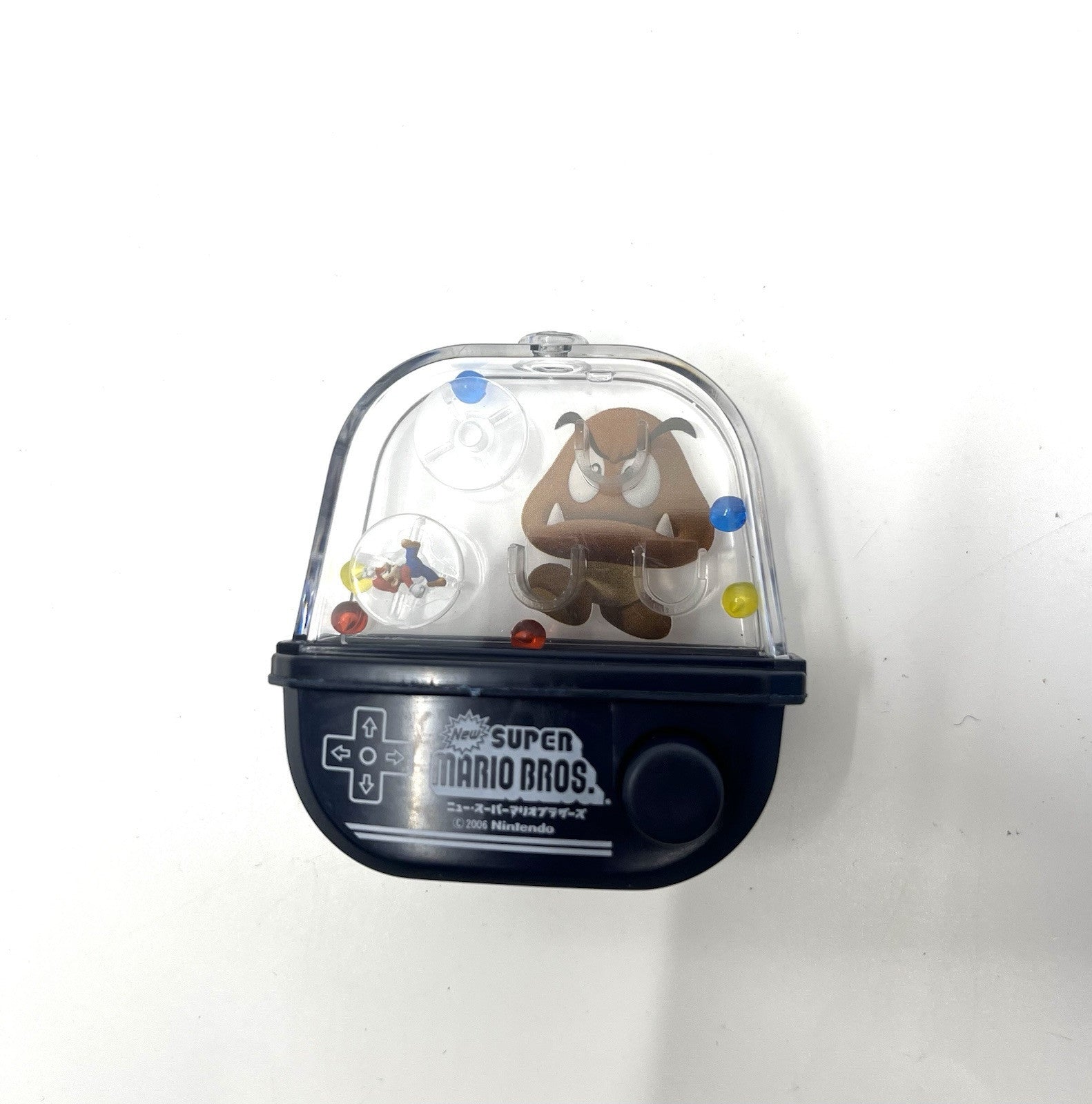 Super Mario Bros. Nintendo DS Gatchapon Mini Water Toy Game Black